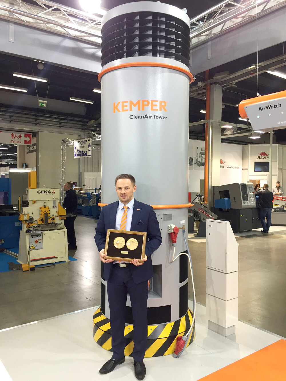 Best product for welding CleanAirTower wins at STOM trade fair in